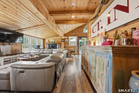 64 Kickapoo Road Middlefield CT 06455