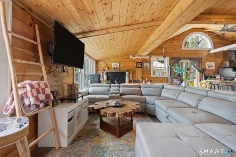 64 Kickapoo Road Middlefield CT 06455