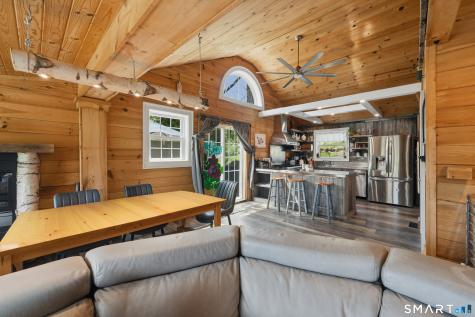 64 Kickapoo Road Middlefield CT 06455