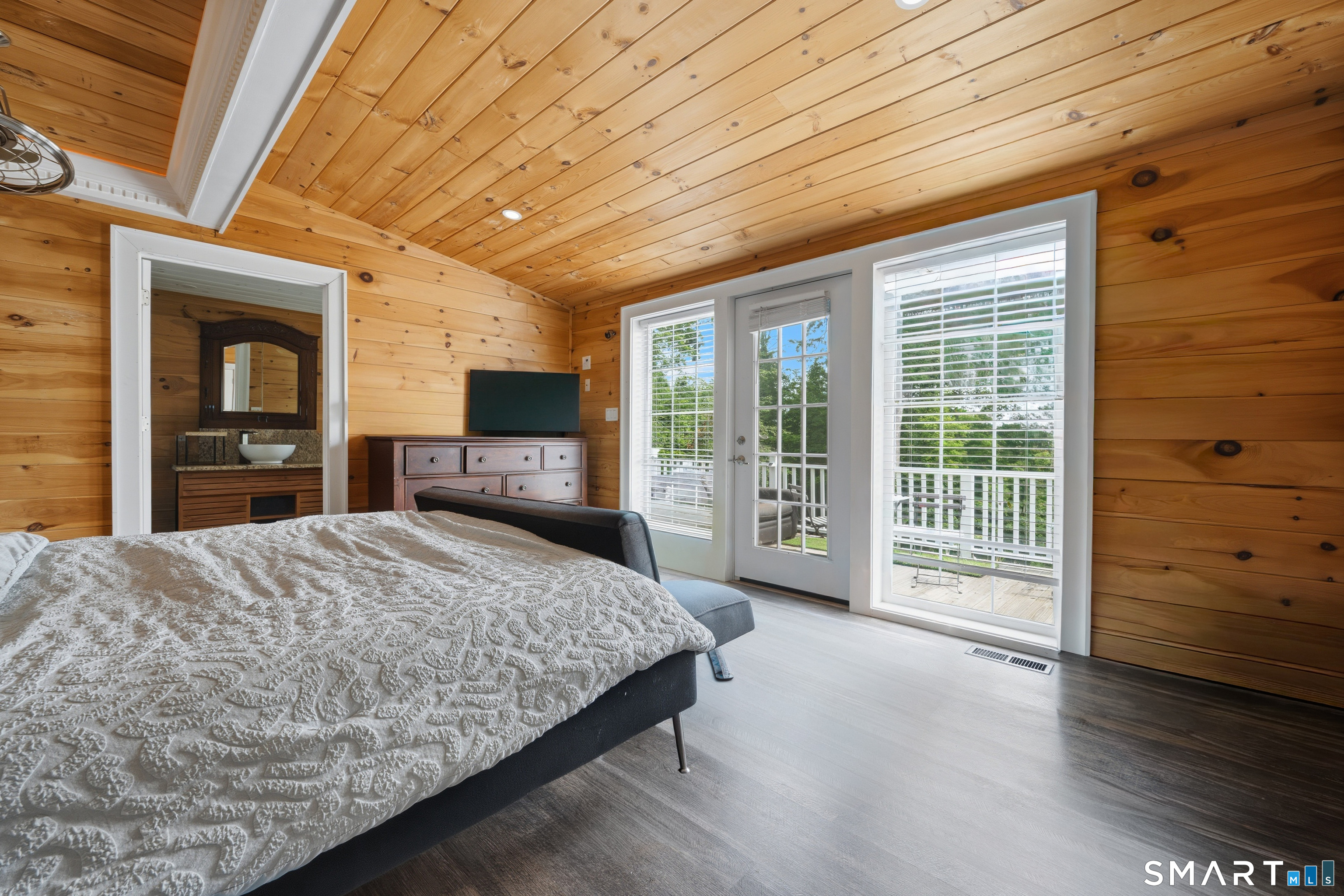 64 Kickapoo Road Middlefield CT 06455