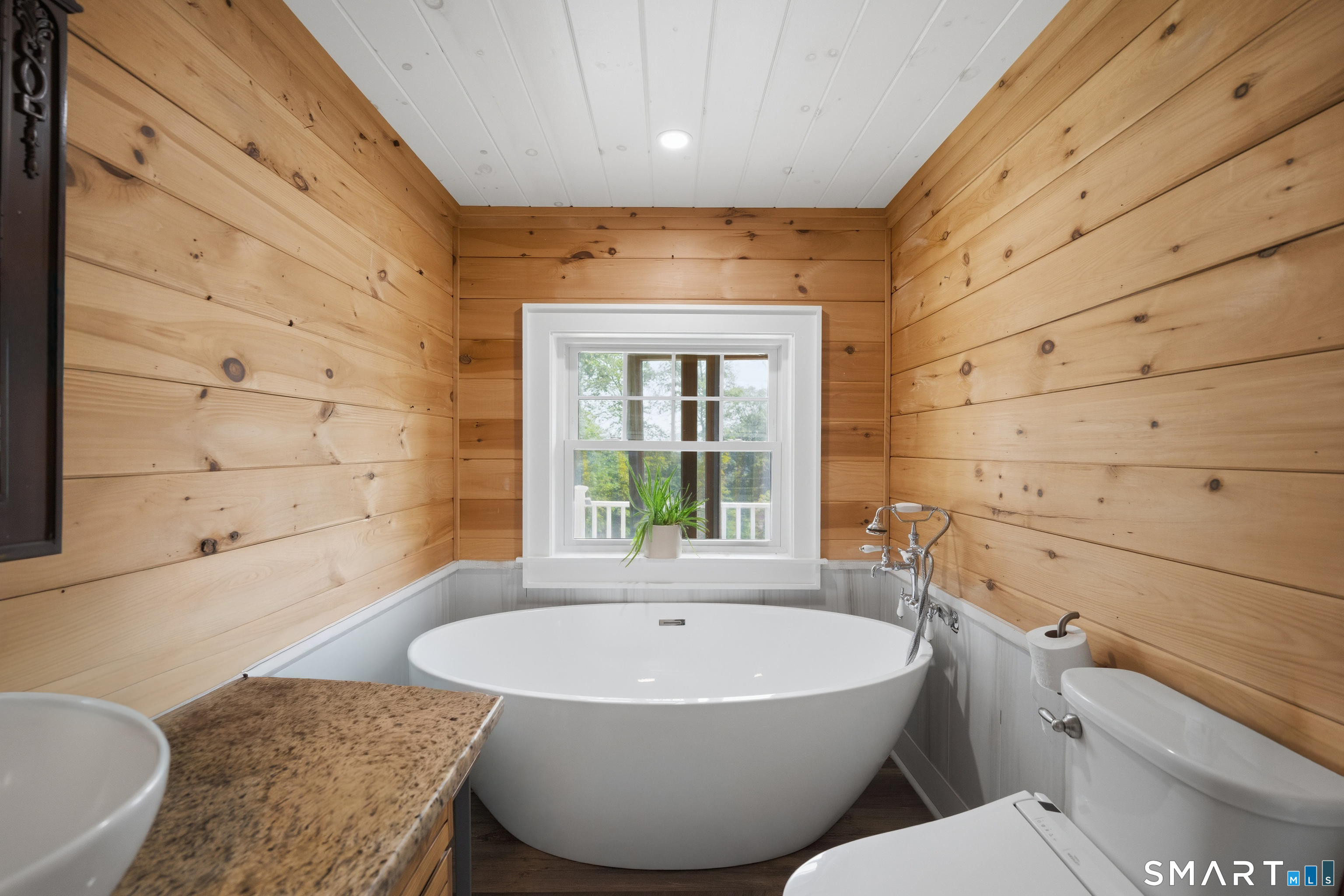 64 Kickapoo Road Middlefield CT 06455