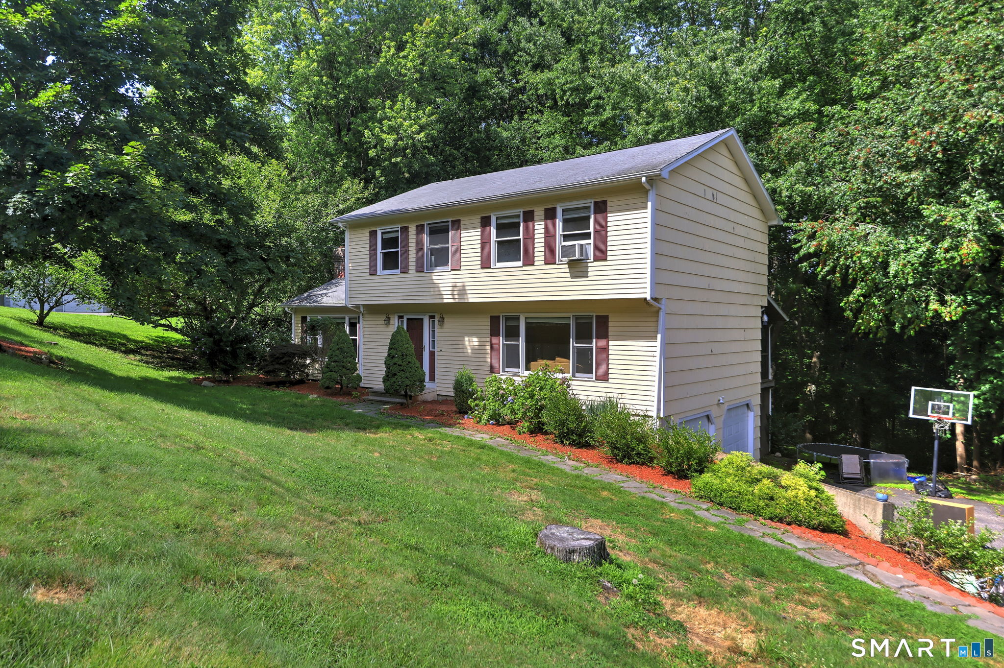 23 Rodia Ridge Road Shelton CT 06484
