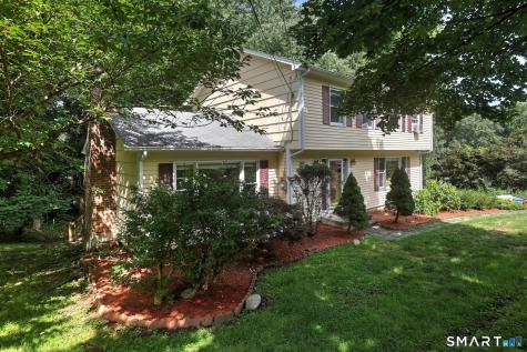 23 Rodia Ridge Road Shelton CT 06484