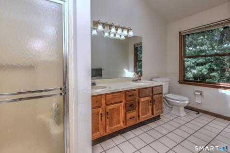 23 Rodia Ridge Road Shelton CT 06484
