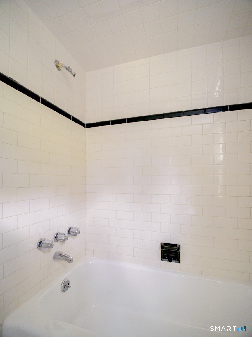 212 Dorrance Street Hamden CT 06518