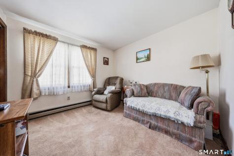 11 Woodmere Road Waterbury CT 06705