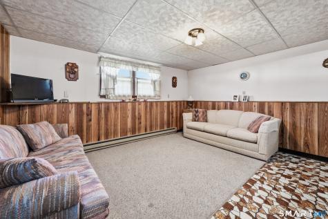 11 Woodmere Road Waterbury CT 06705