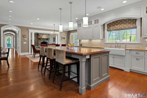 206 Umpawaug Road Redding CT 06896