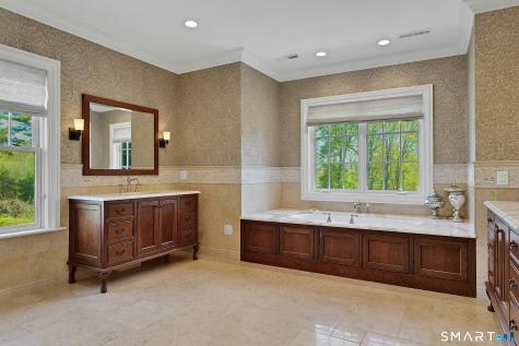 206 Umpawaug Road Redding CT 06896