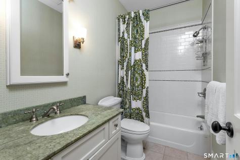 206 Umpawaug Road Redding CT 06896