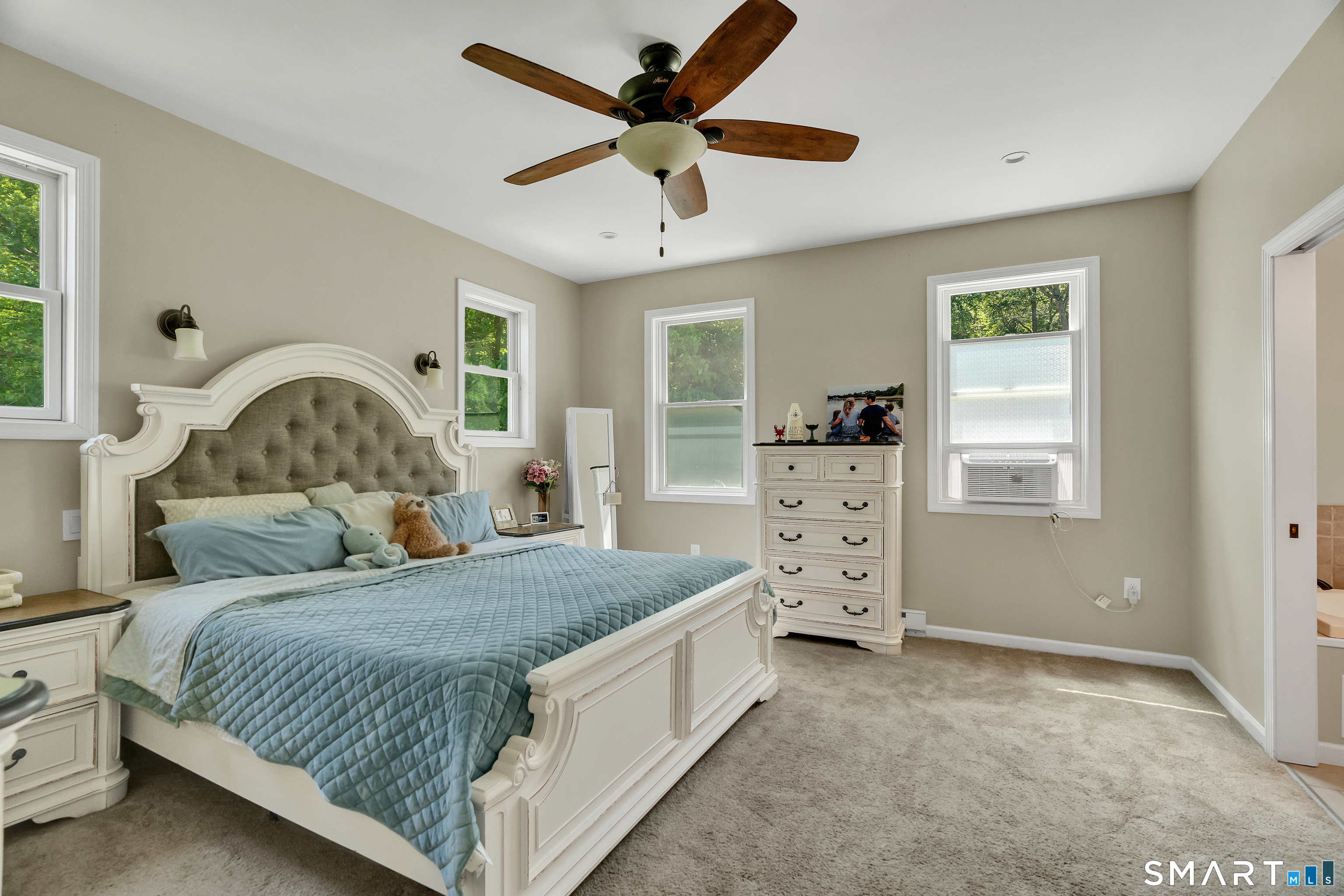 13 Foxcroft Road East Lyme CT 06357