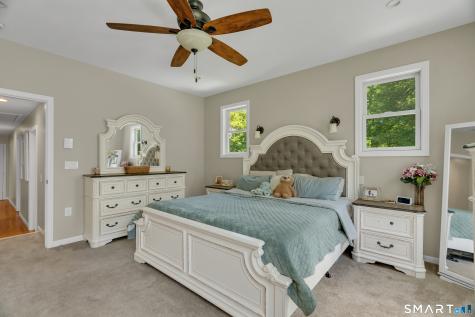 13 Foxcroft Road East Lyme CT 06357