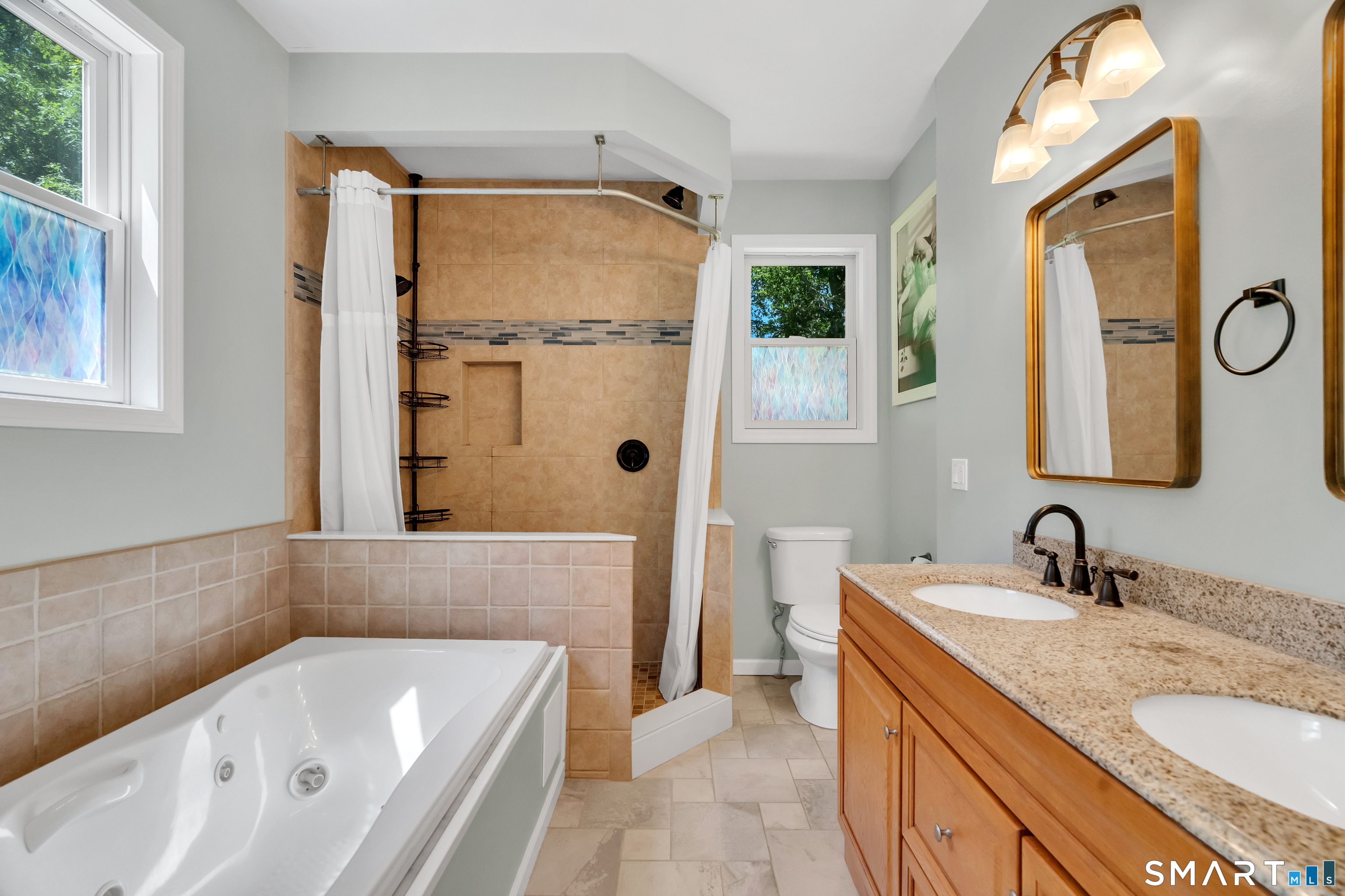 13 Foxcroft Road East Lyme CT 06357