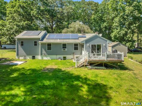 13 Foxcroft Road East Lyme CT 06357
