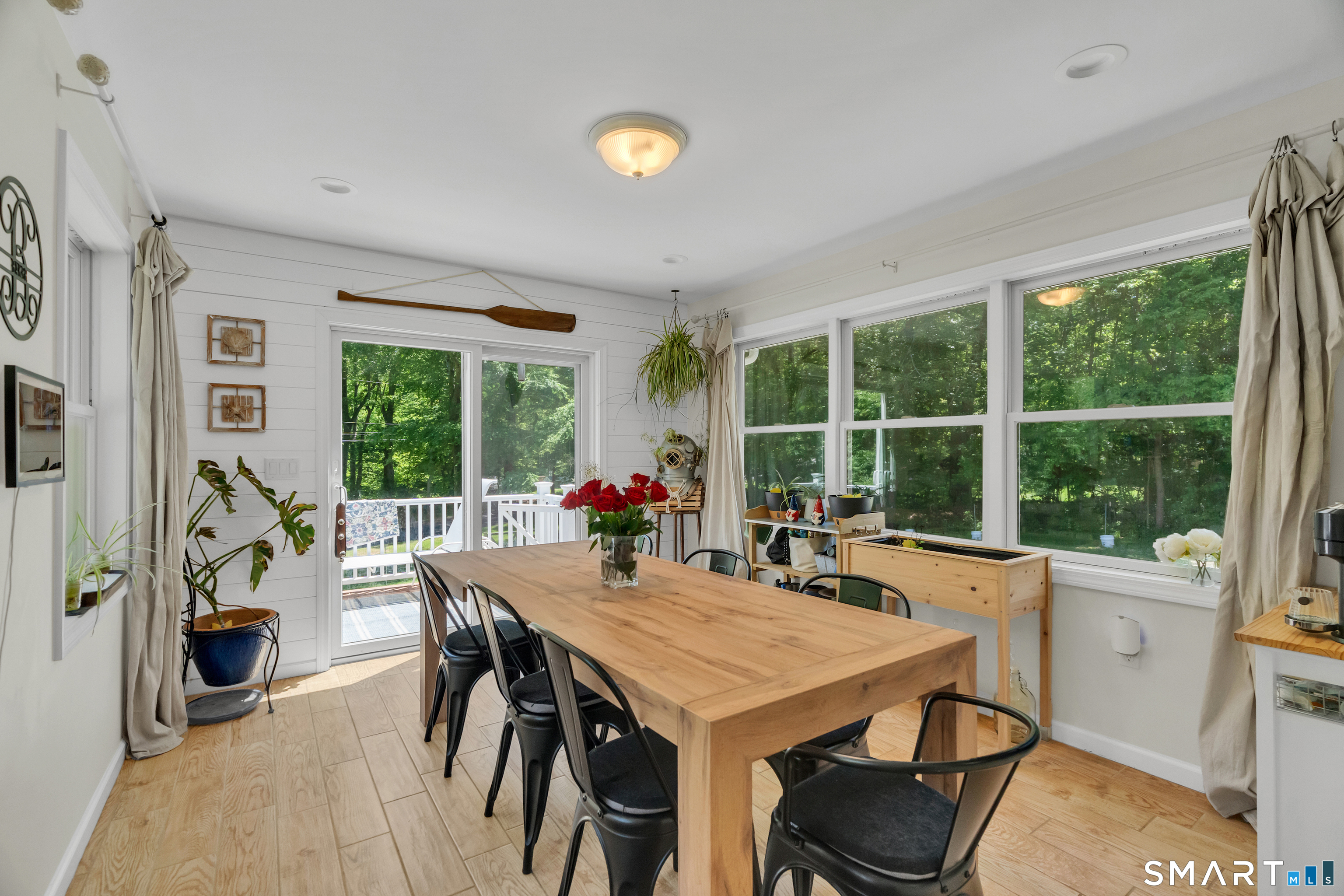 13 Foxcroft Road East Lyme CT 06357