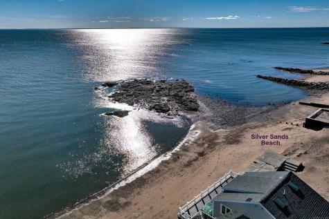 16 Catherine Street East Haven CT 06512