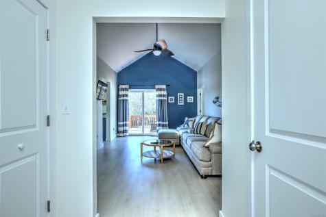 16 Catherine Street East Haven CT 06512