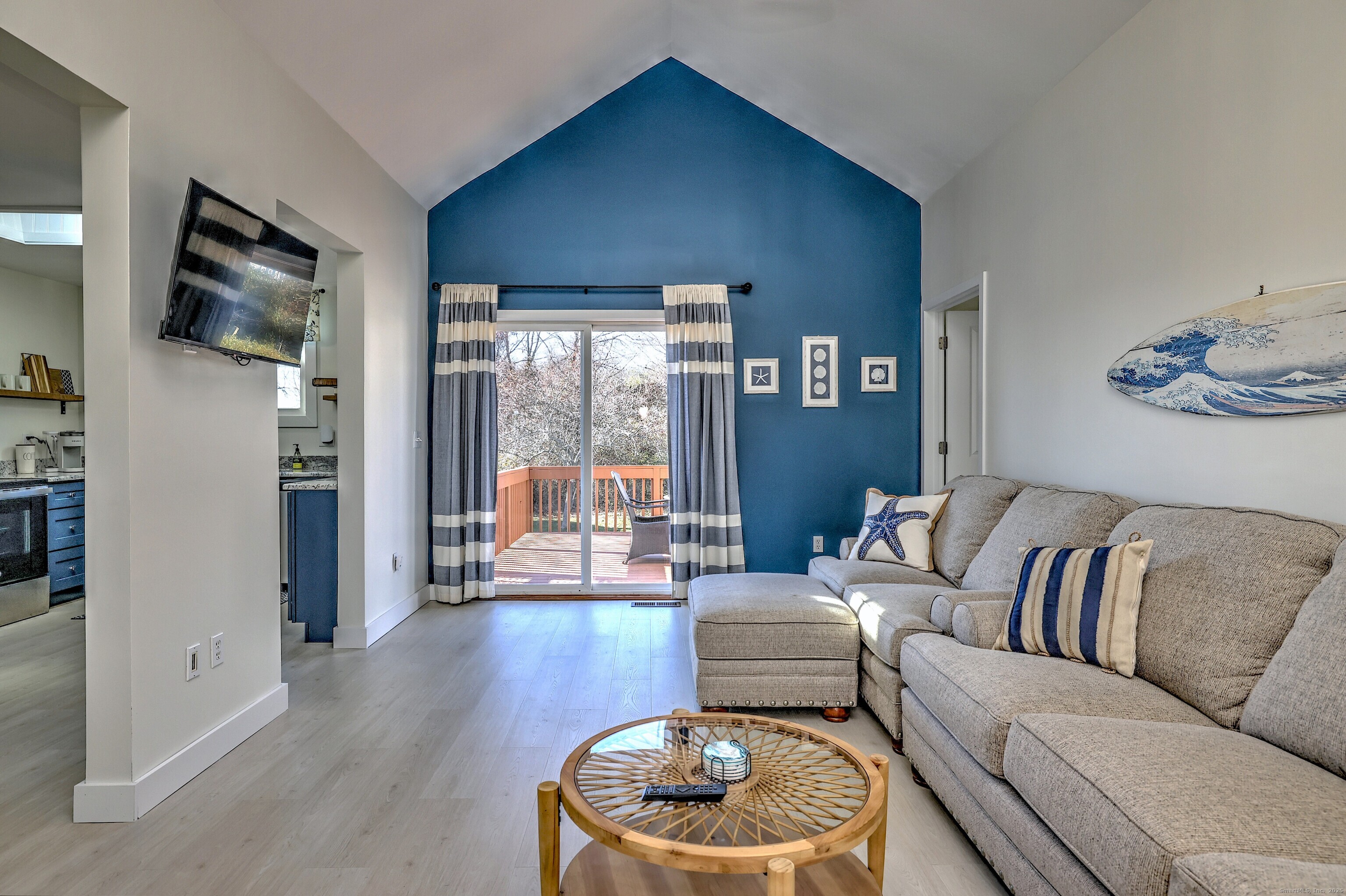 16 Catherine Street East Haven CT 06512