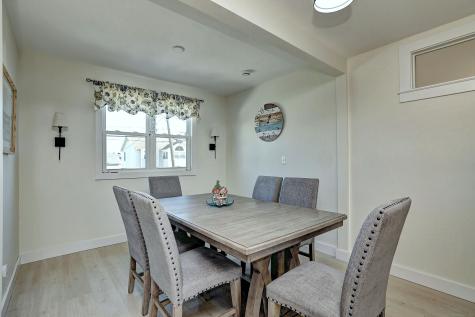 16 Catherine Street East Haven CT 06512