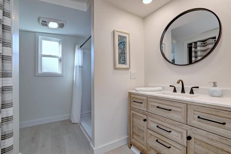 16 Catherine Street East Haven CT 06512