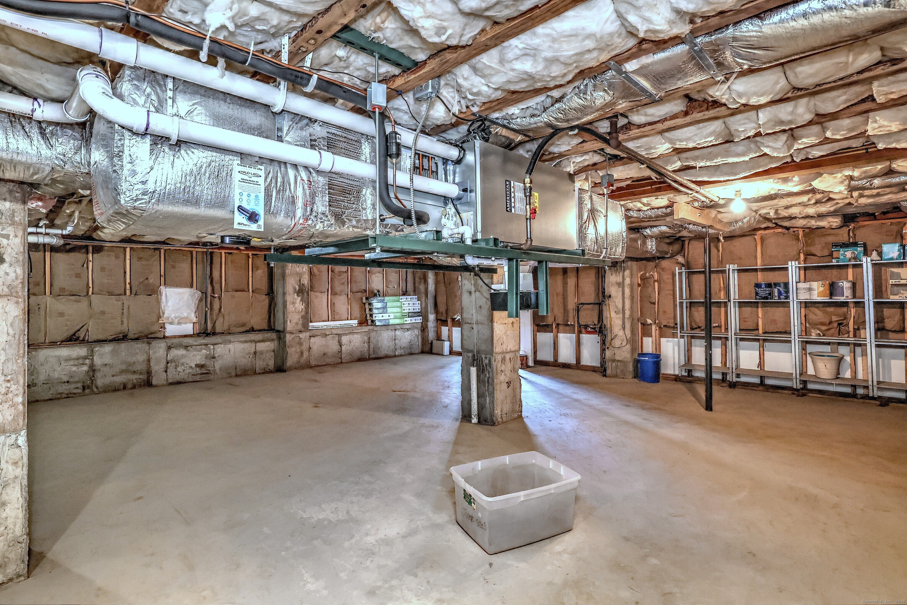 16 Catherine Street East Haven CT 06512