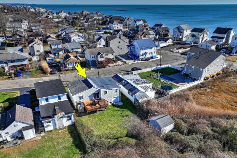 16 Catherine Street East Haven CT 06512