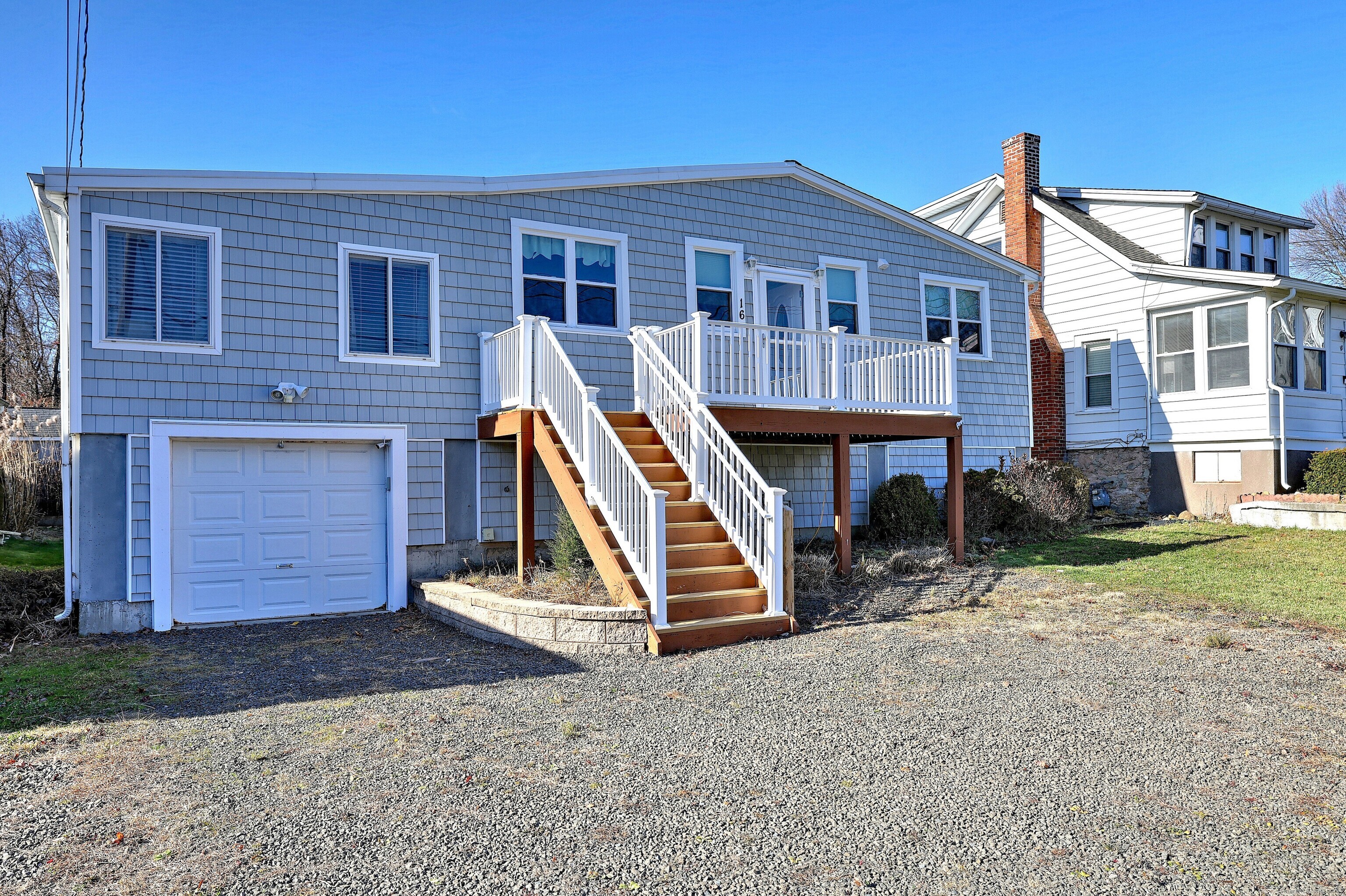 16 Catherine Street East Haven CT 06512
