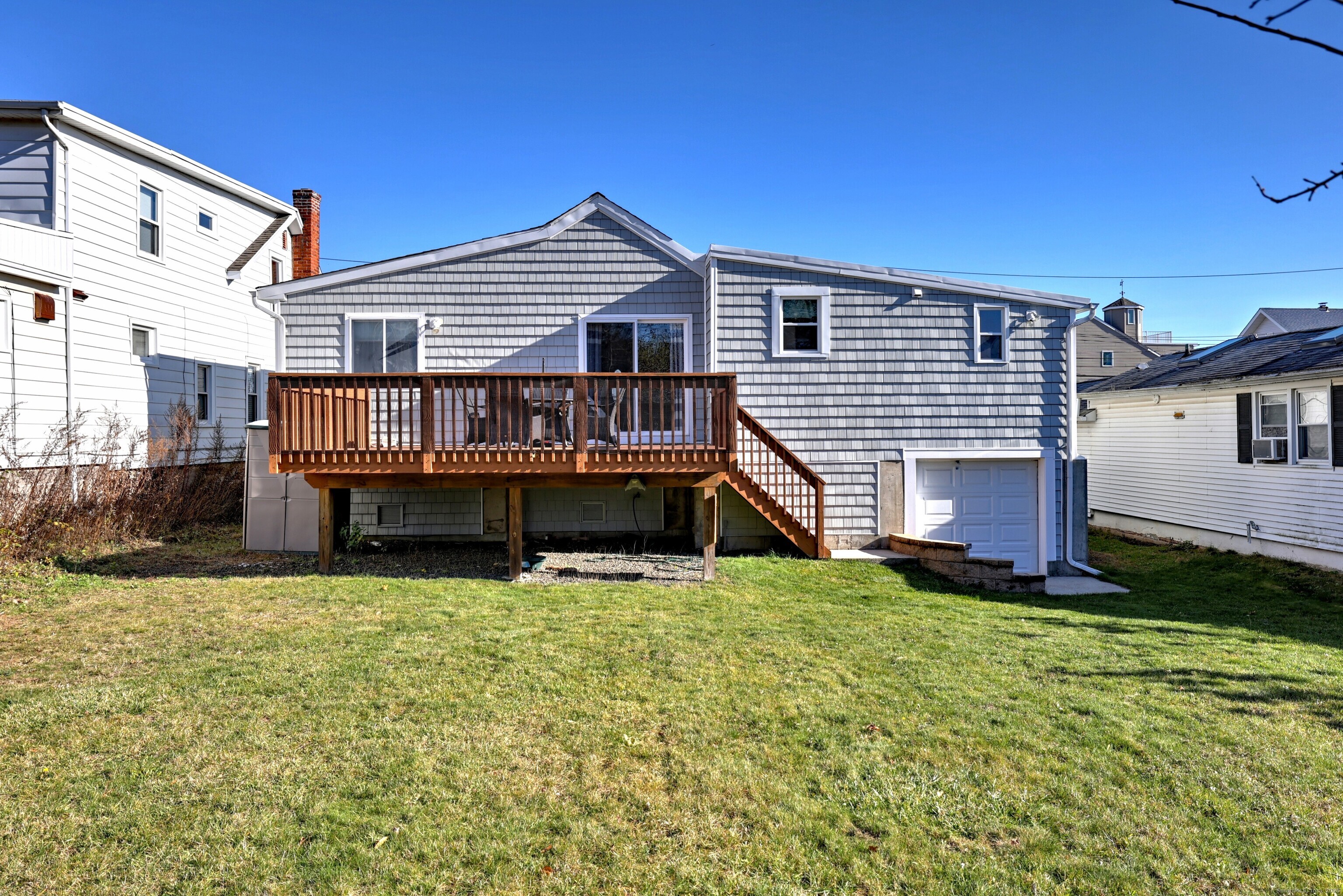 16 Catherine Street East Haven CT 06512