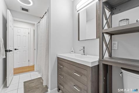 16 Ridge Crest Circle Wethersfield CT 06109