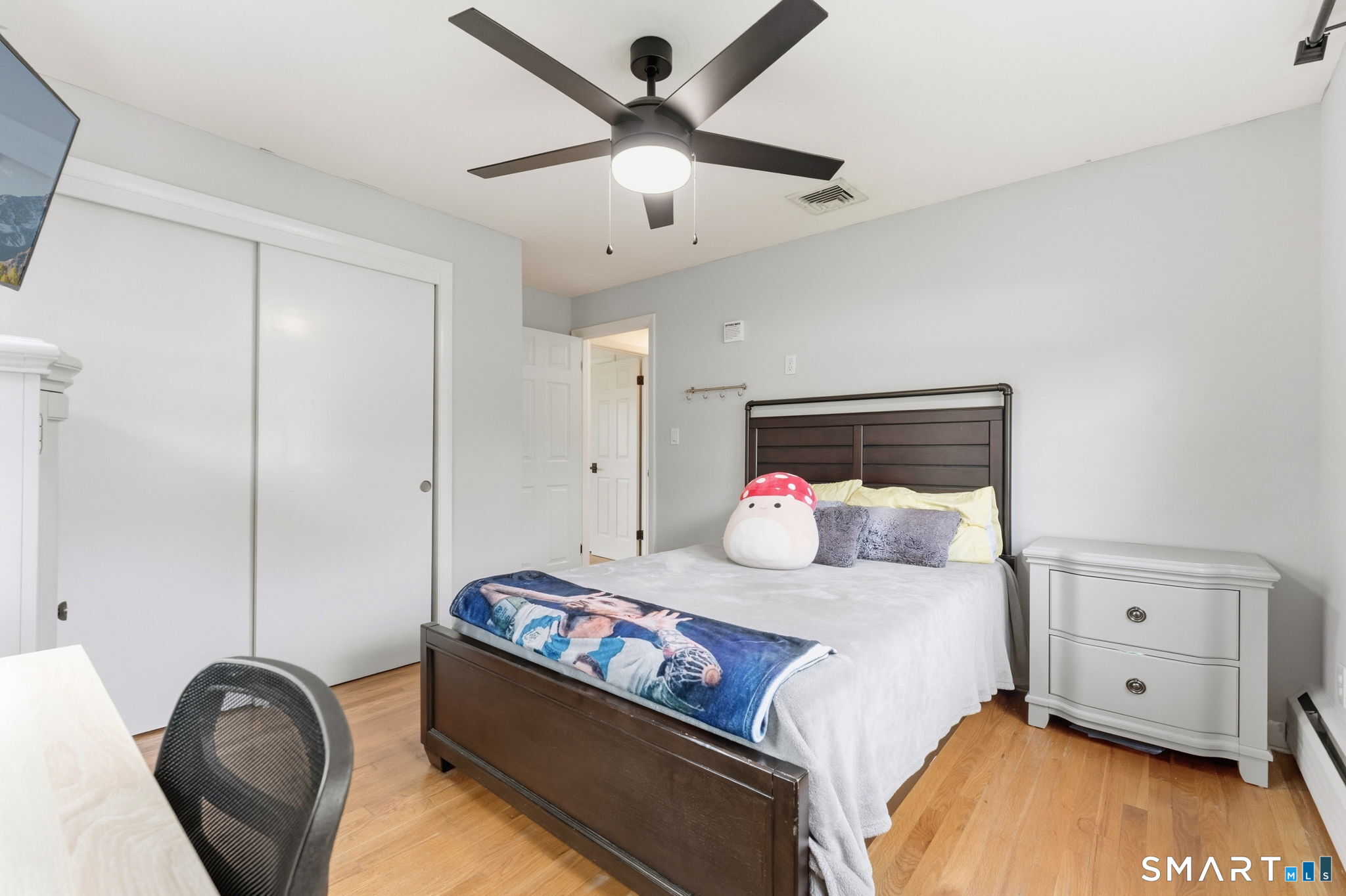 16 Ridge Crest Circle Wethersfield CT 06109