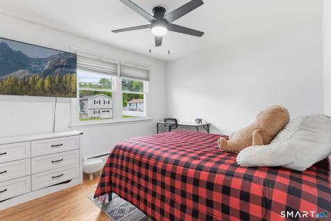 16 Ridge Crest Circle Wethersfield CT 06109