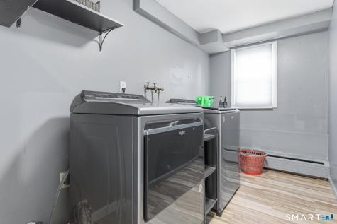 16 Ridge Crest Circle Wethersfield CT 06109