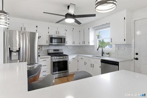 16 Ridge Crest Circle Wethersfield CT 06109