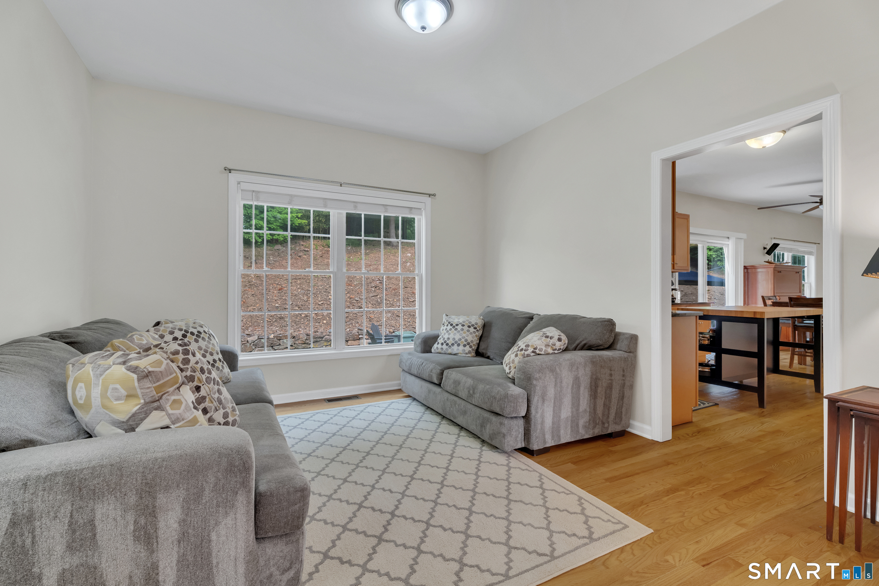 261 Twin Lakes Road North Branford CT 06471