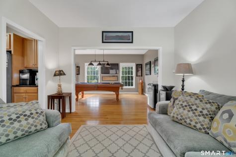 261 Twin Lakes Road North Branford CT 06471