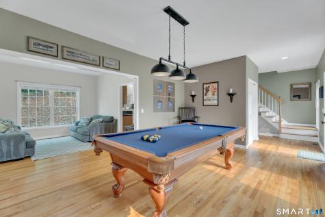 261 Twin Lakes Road North Branford CT 06471
