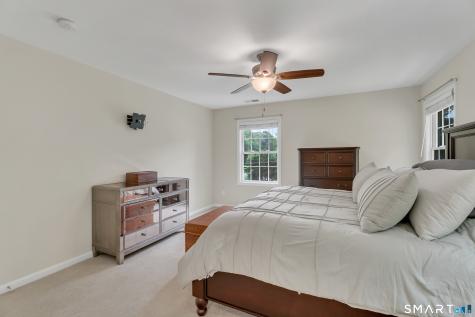 261 Twin Lakes Road North Branford CT 06471