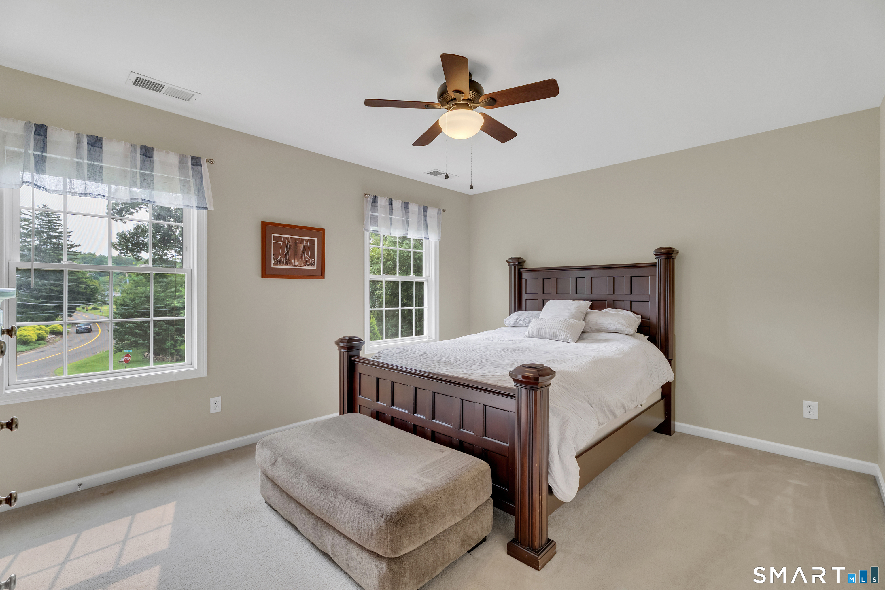 261 Twin Lakes Road North Branford CT 06471