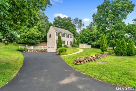 261 Twin Lakes Road North Branford CT 06471