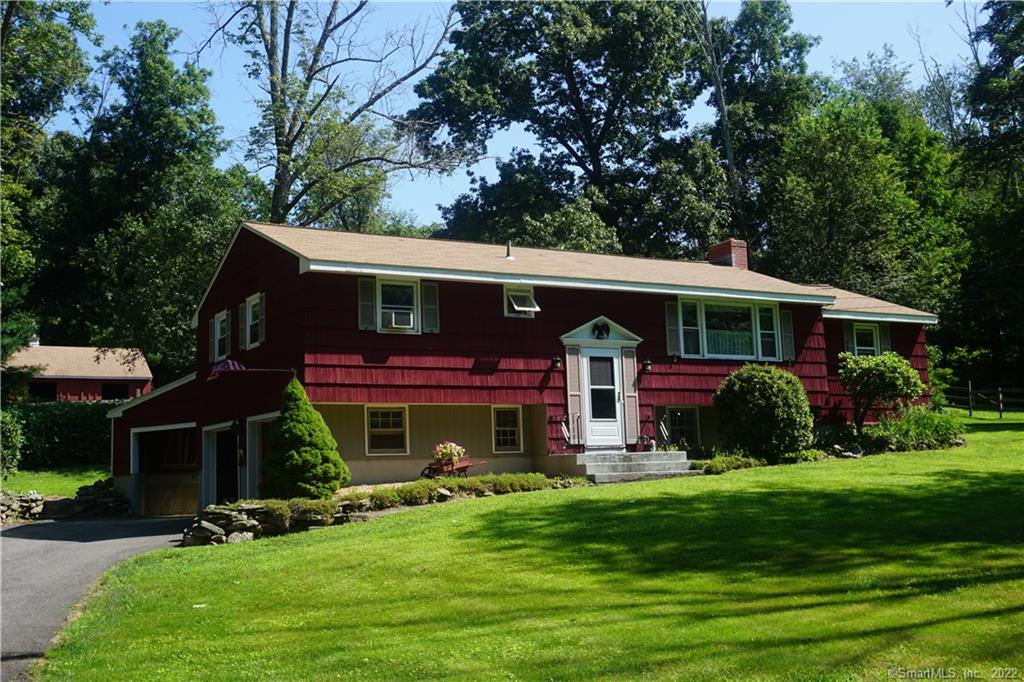 11 East Cider Mill Road Ellington CT 06029
