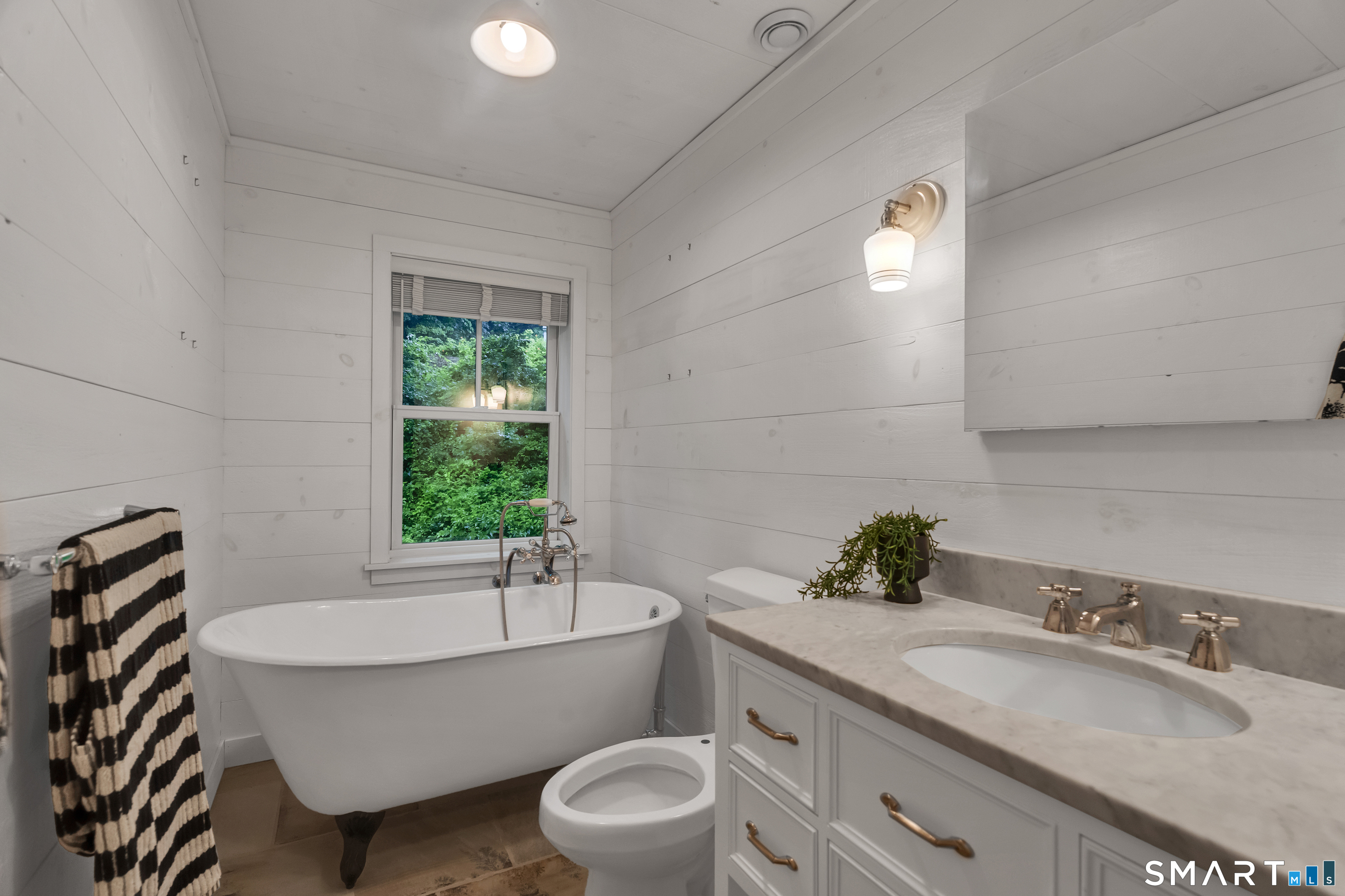 26-2 Mount Archer Road Lyme CT 06371