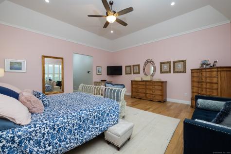 86 Alpine Drive Farmington CT 06085