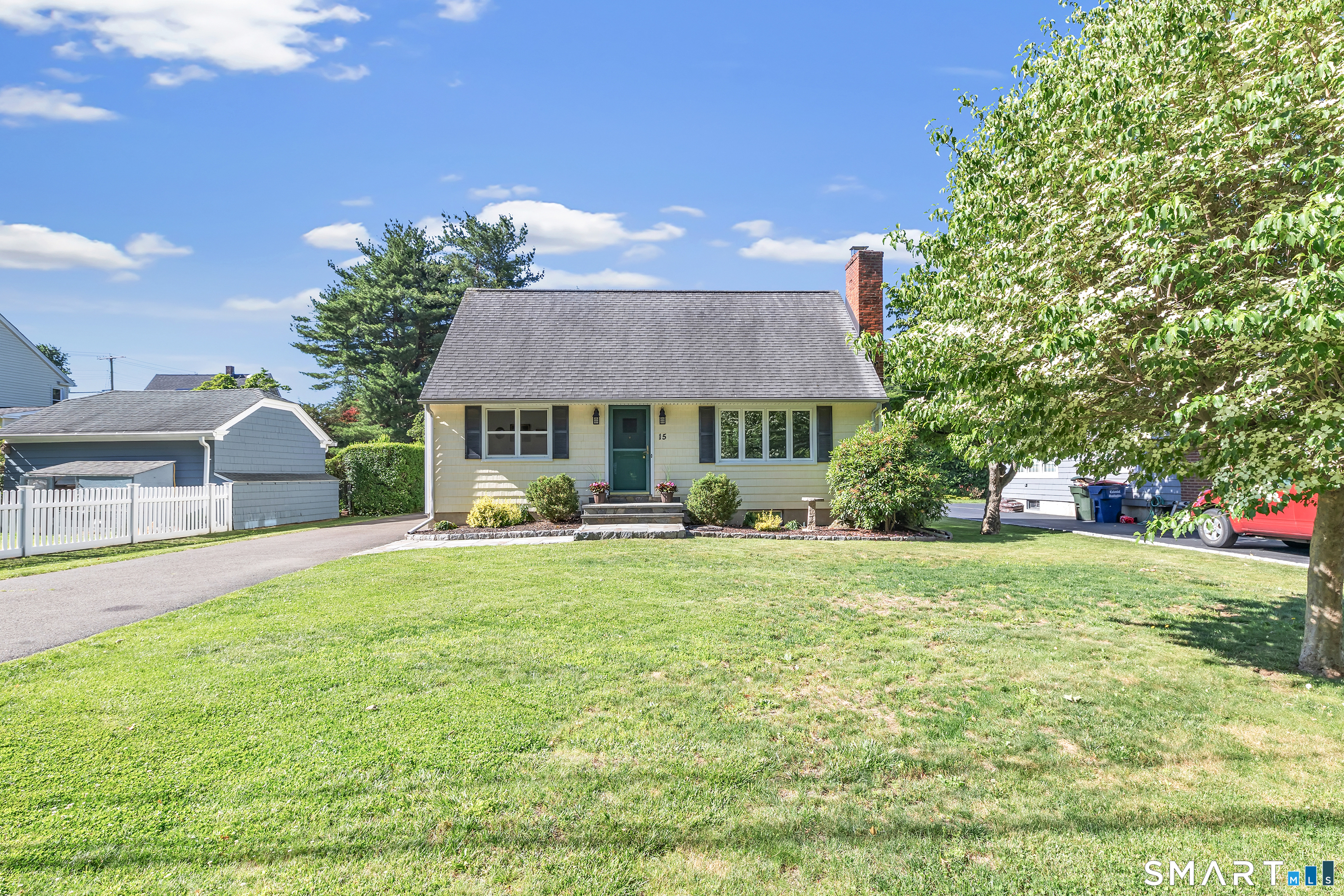 15 Evelyn Street Trumbull CT 06611