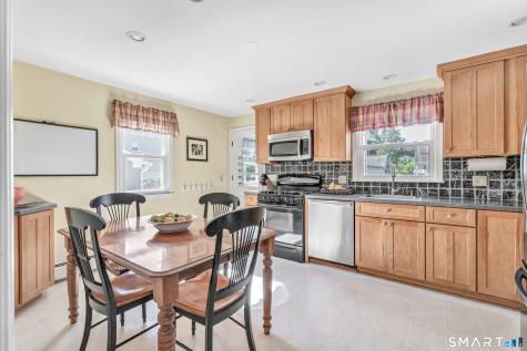 15 Evelyn Street Trumbull CT 06611