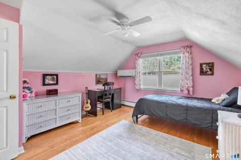 15 Evelyn Street Trumbull CT 06611