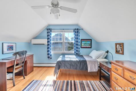 15 Evelyn Street Trumbull CT 06611