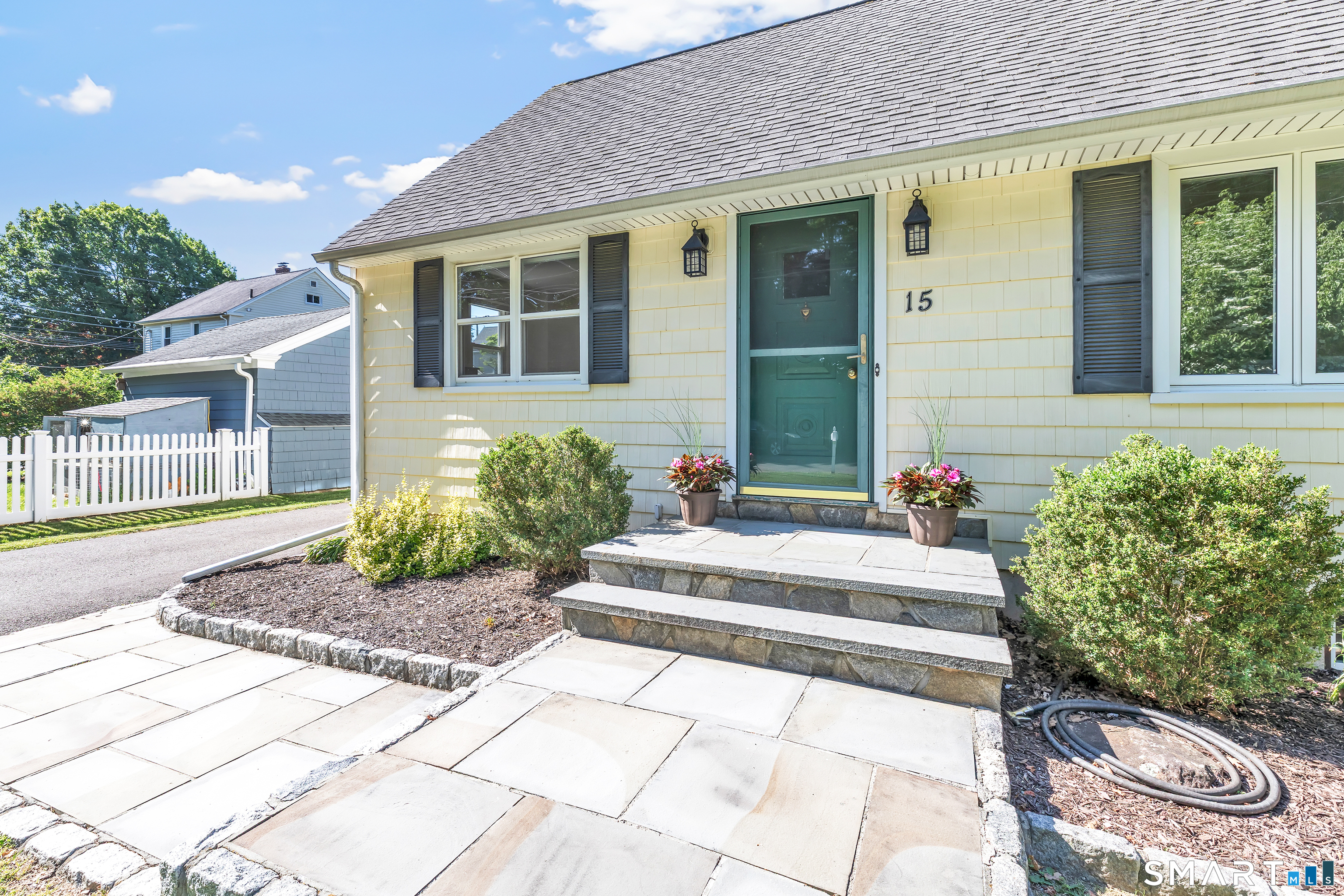15 Evelyn Street Trumbull CT 06611