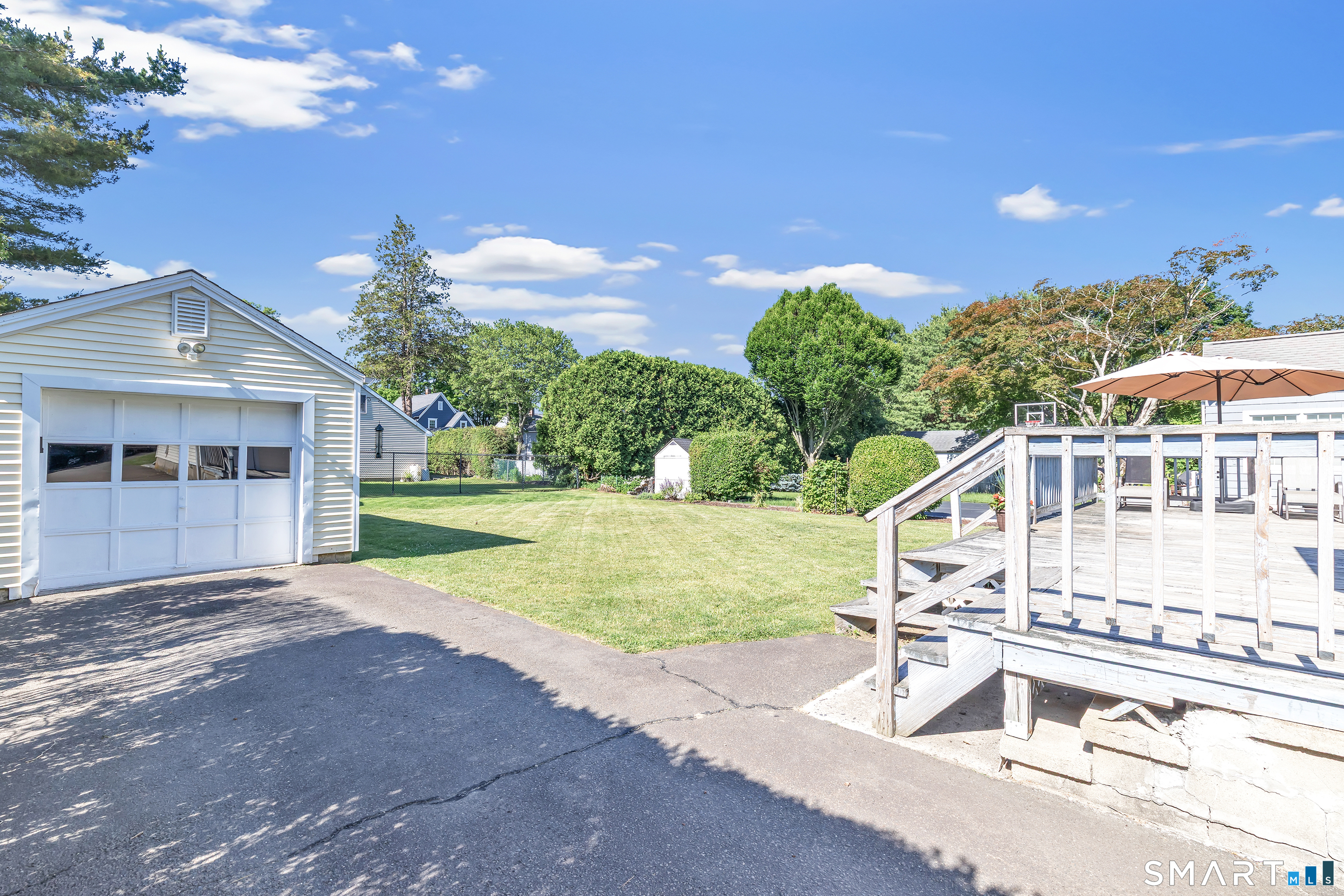 15 Evelyn Street Trumbull CT 06611