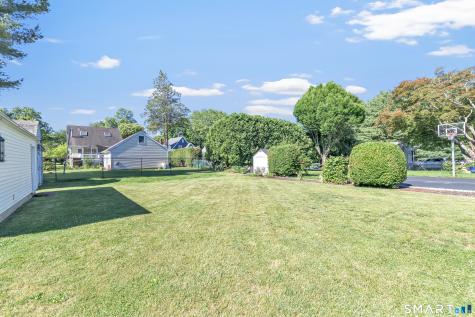 15 Evelyn Street Trumbull CT 06611