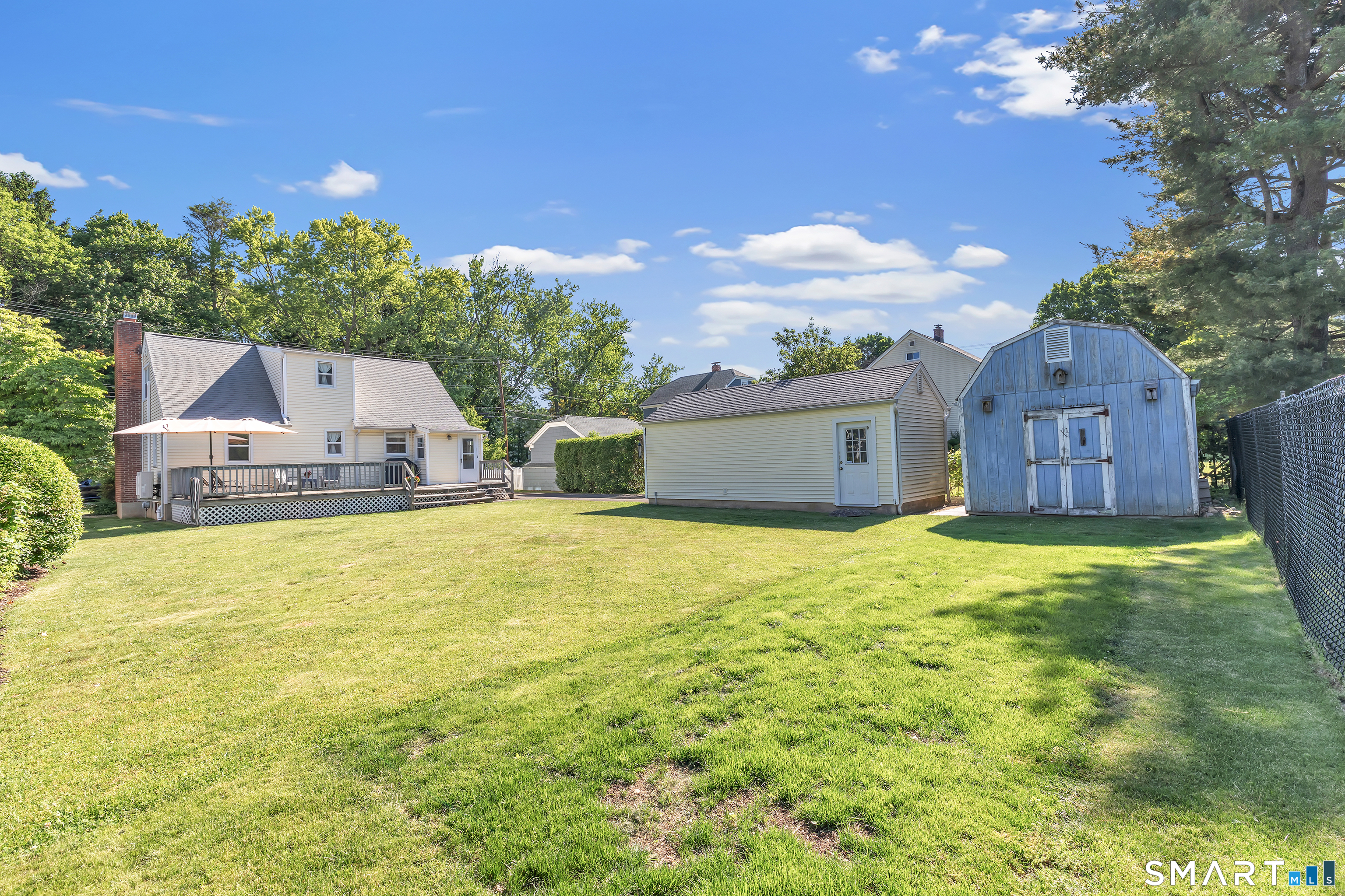 15 Evelyn Street Trumbull CT 06611